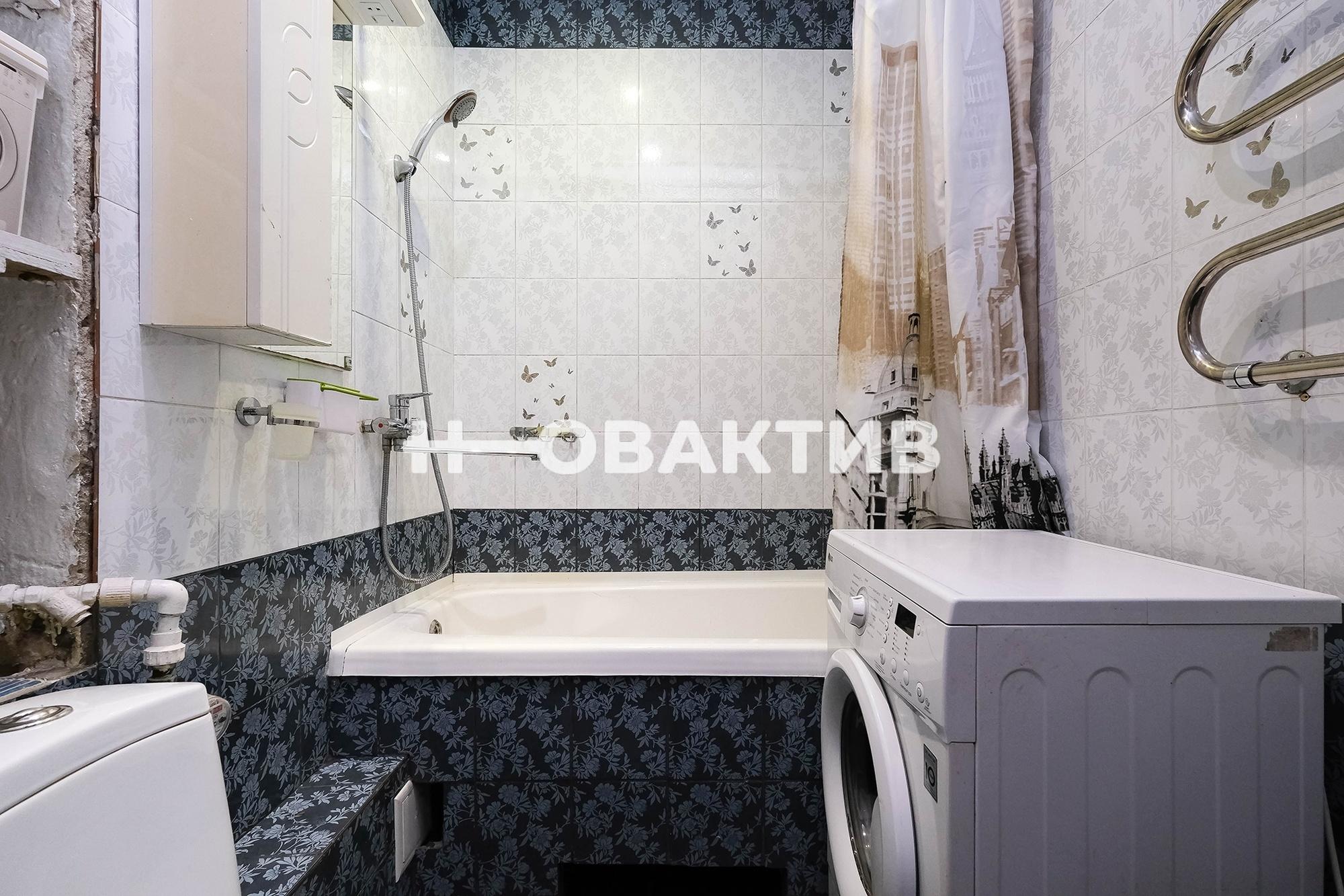 Купить квартиру за 3 650 000 рублей на Аксёнова, 48