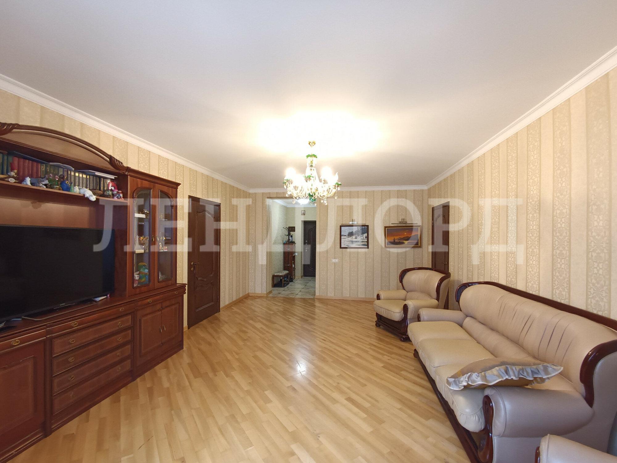 Купить квартиру за 10 200 000 рублей на улица Селиванова, 68Д