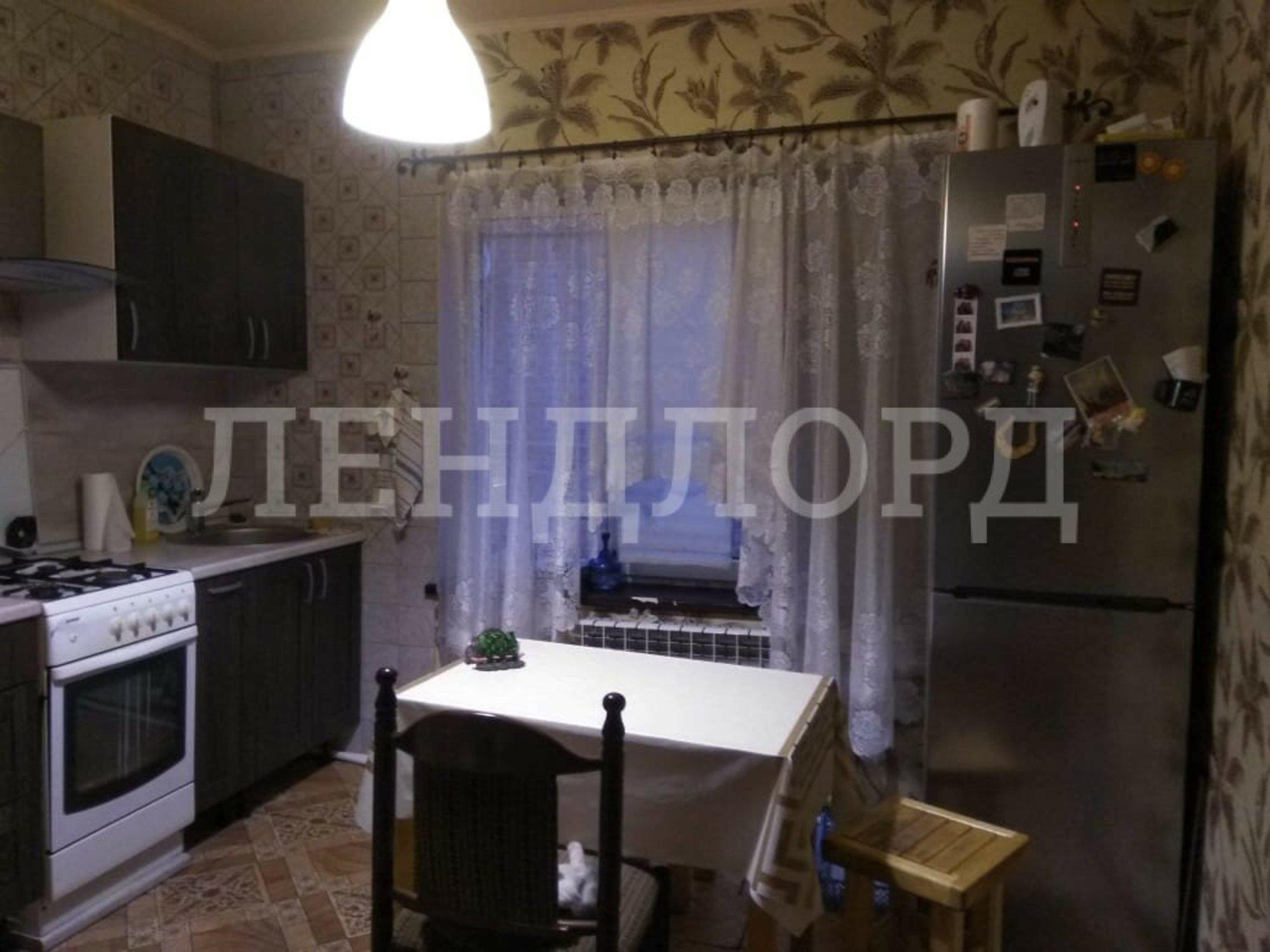 Купить дачу, дом, коттедж за 8 000 000 рублей на Коммунаров