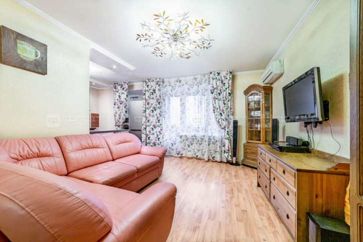 2-комн квартира ул. Космонавтов, дом 42