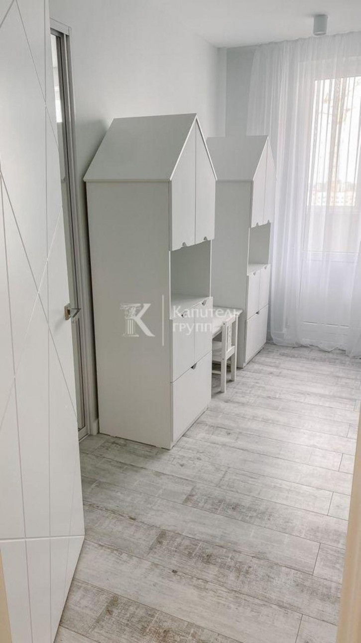 3-комн квартира ул Казачьи Луга, 10