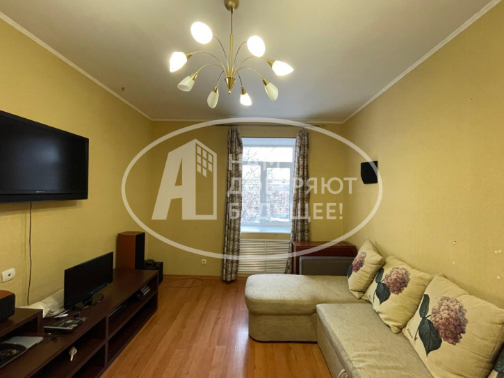 3-комн квартира улица Ленина, 87