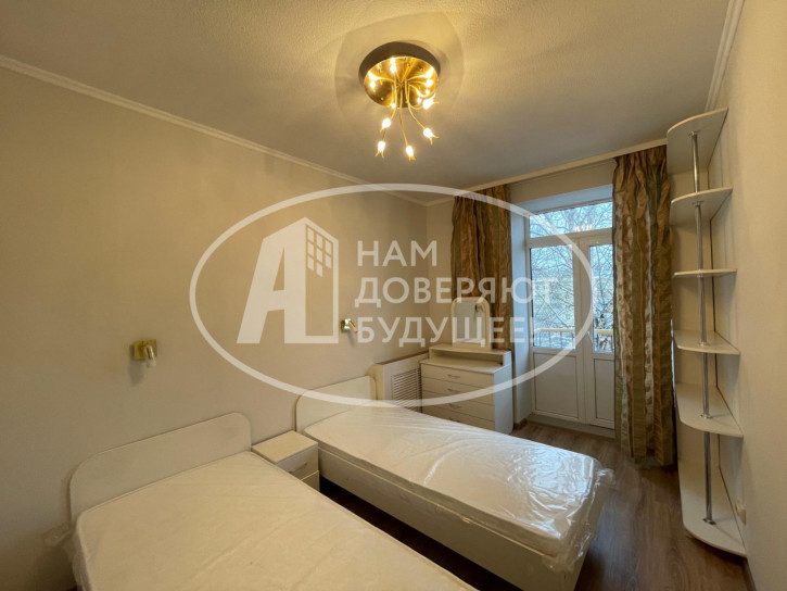 3-комн квартира улица Ленина, 87