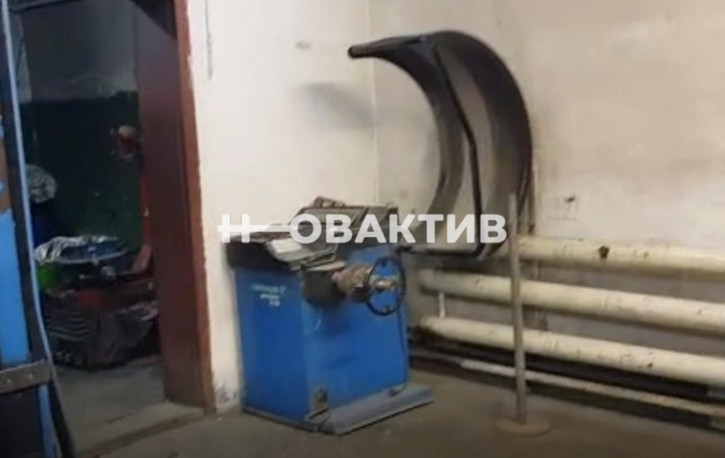 Помещение свободного назначения Россия, Новосибирская область, Бердск, микрорайон Северный, 6А