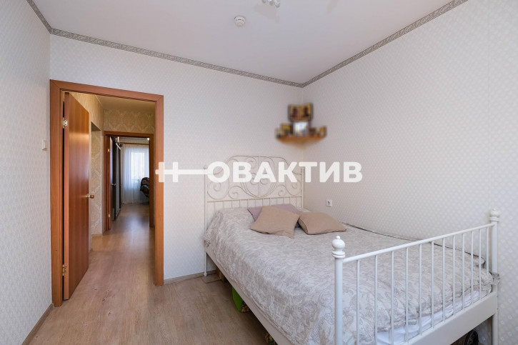 3-комн квартира Тюленина, 14