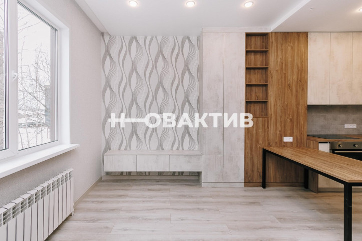 3-комн квартира Россия, Новосибирский район, Барышевский сельсовет, посёлок Ложок