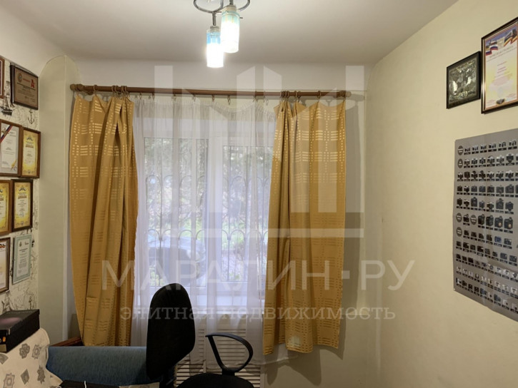 4-комн квартира Добровольского, 2