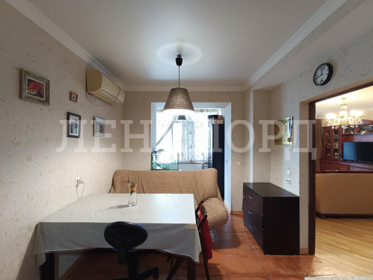 2-комн квартира улица Селиванова, 68Д