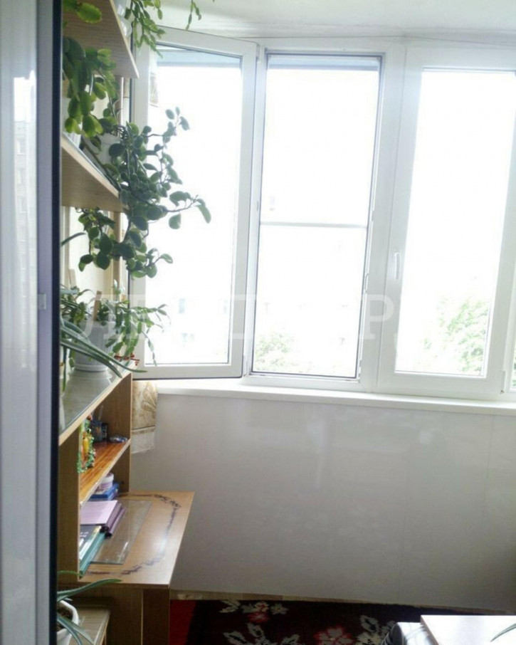 3-комн квартира Днепропетровская улица, 48