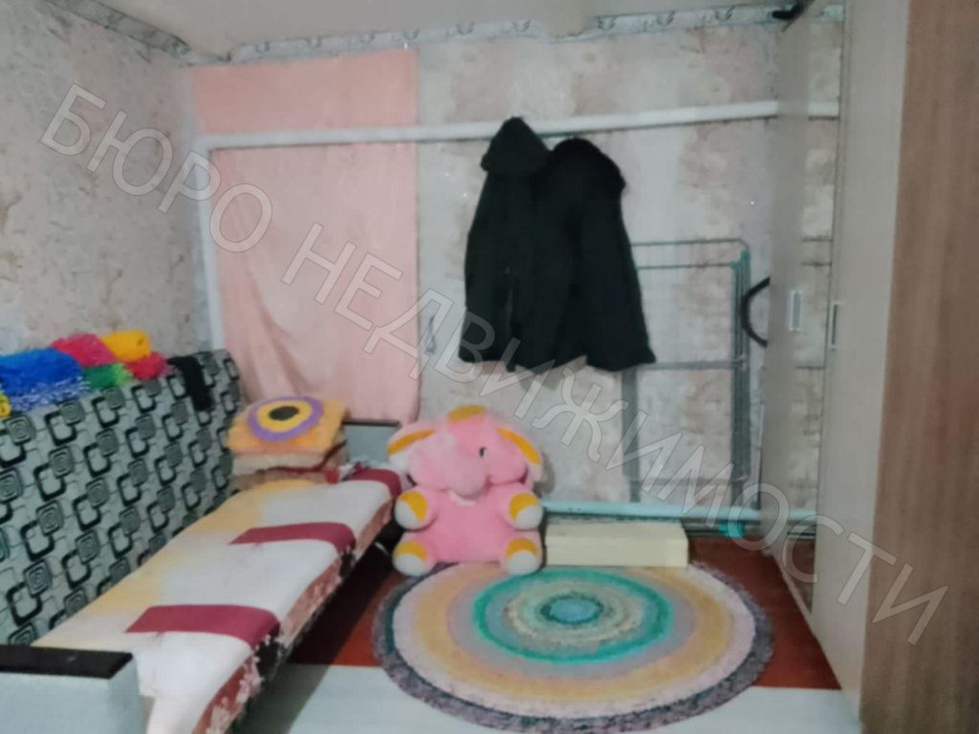 Купить дачу, дом, коттедж за 350 000 рублей на Пушкина, 4
