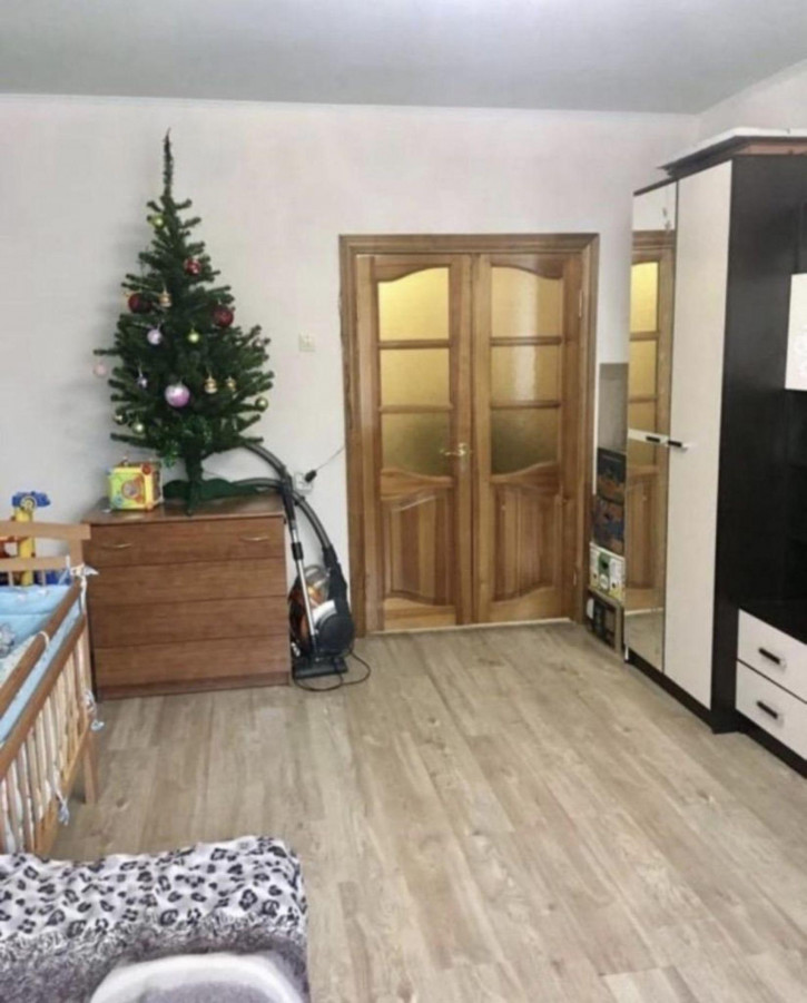3-комн квартира Волоха ул, 22