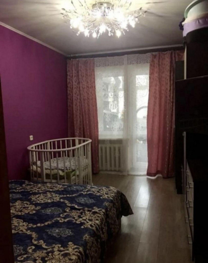 3-комн квартира Волоха ул, 22