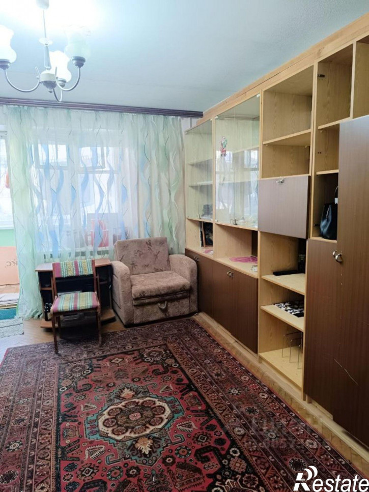 Комната Институтская улица, 46,  д. 46