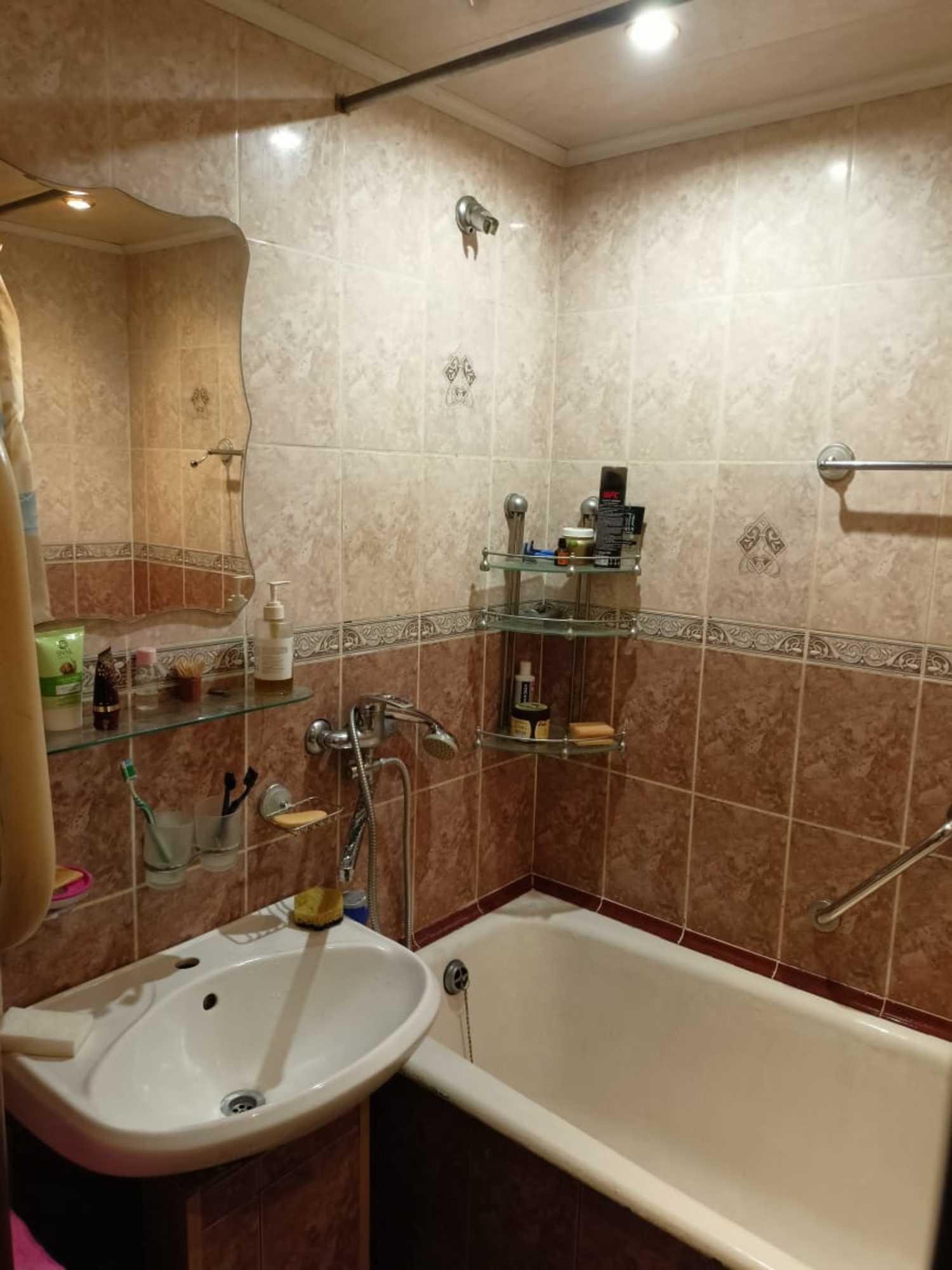 Купить квартиру за 3 500 000 рублей на Дружбы Народов пр-кт, 58