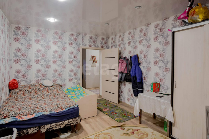 3-комн квартира , 45