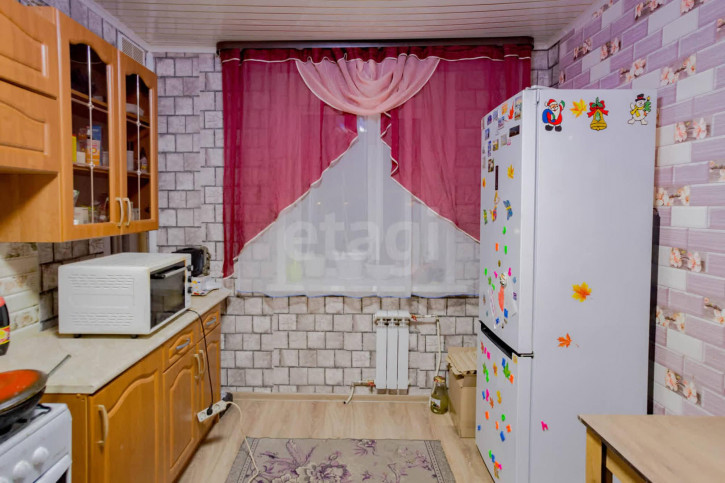 3-комн квартира , 45