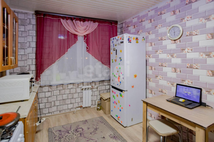 3-комн квартира , 45