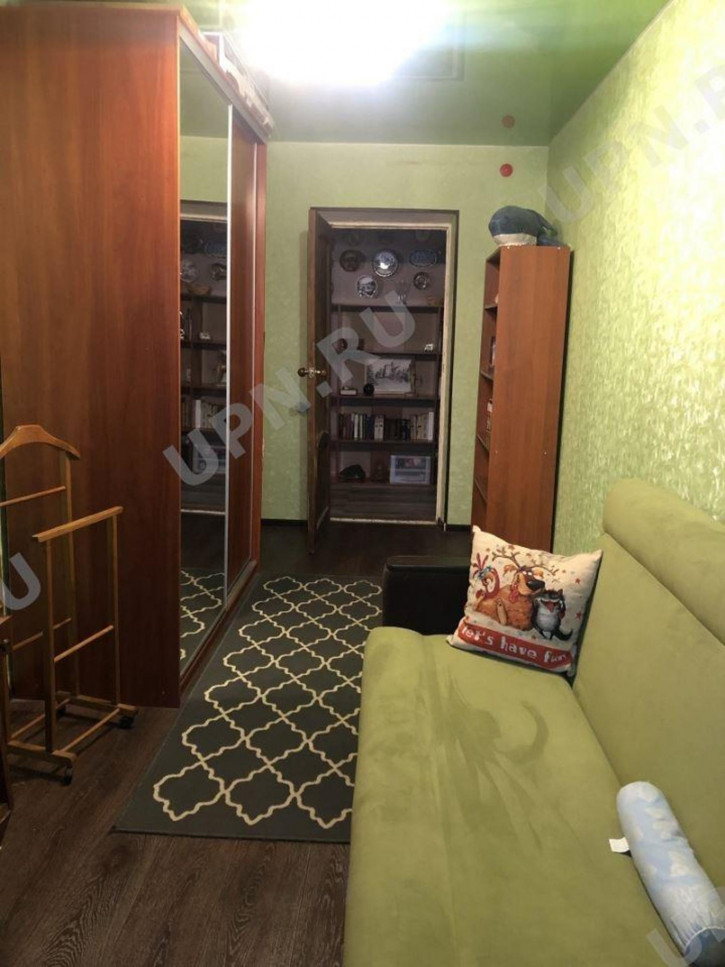 4-комн квартира 8 марта, 92