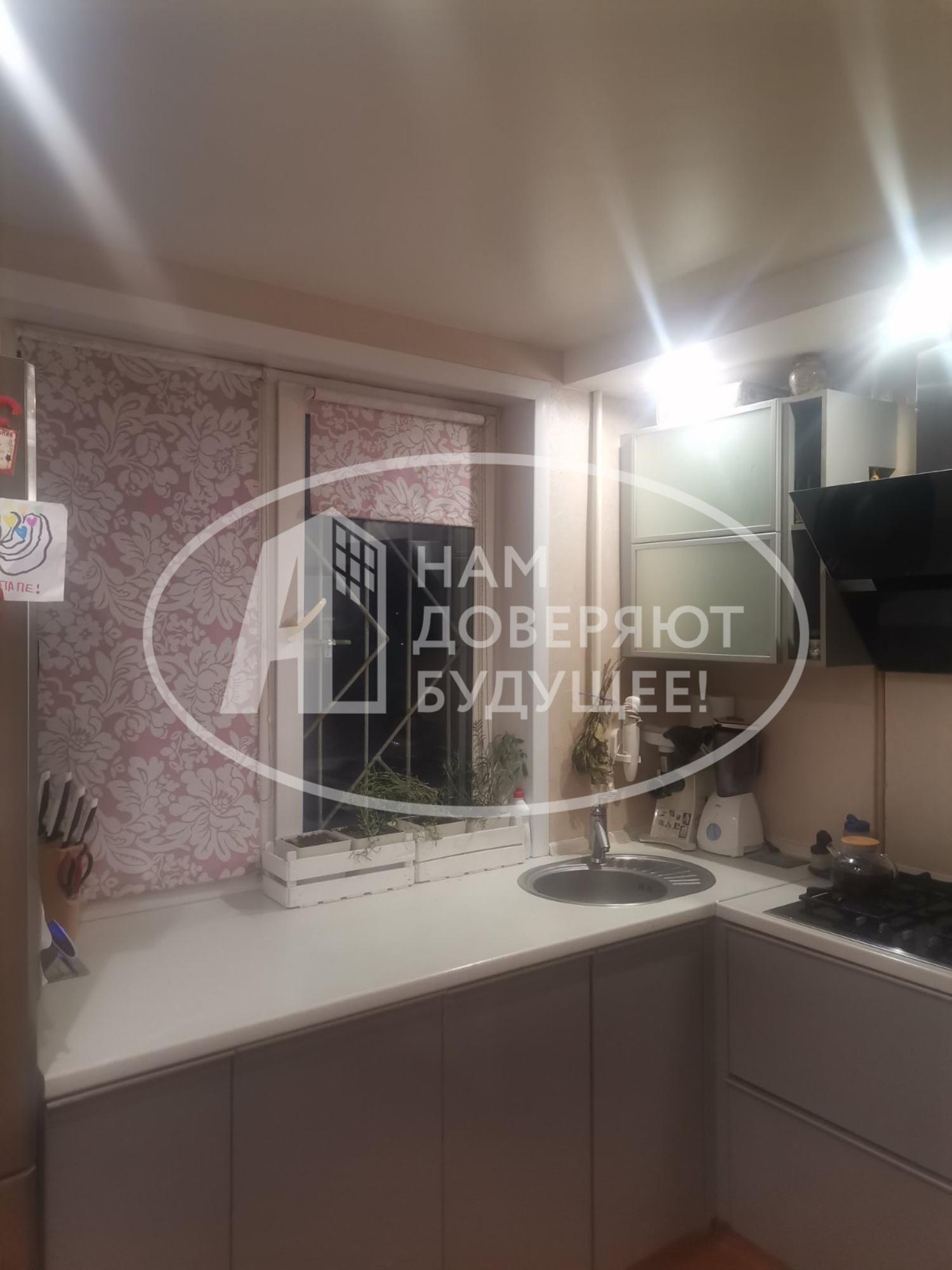 Купить квартиру за 5 000 000 рублей на проспект Декабристов, 5