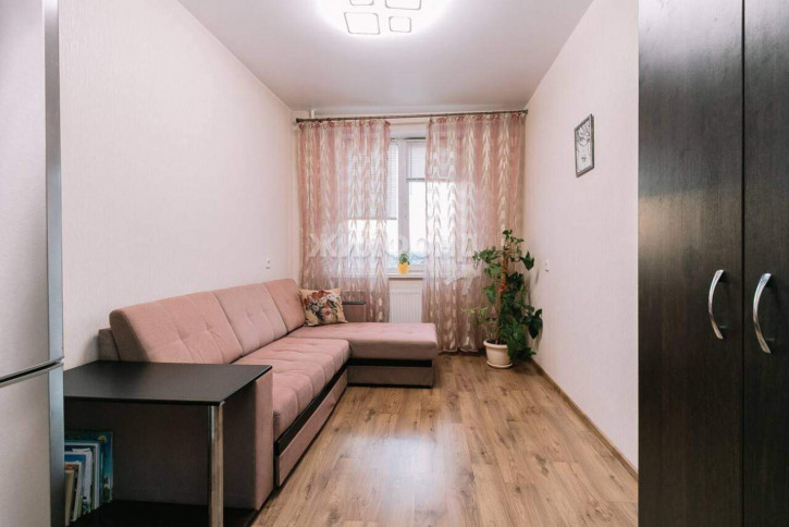 2-комн квартира Сибиряков-Гвардейцев улица, д.44/7