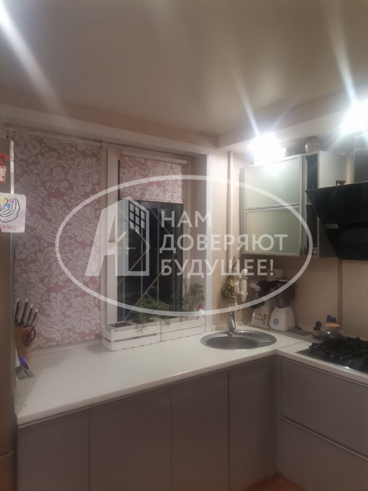 2-комн квартира проспект Декабристов, 5
