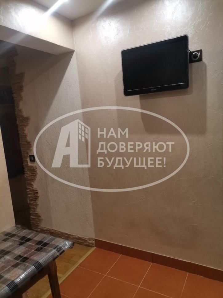 2-комн квартира проспект Декабристов, 5