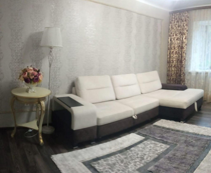 3-комн квартира Ленина ул, 417И1