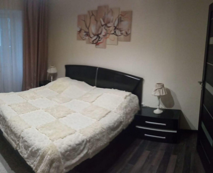 3-комн квартира Ленина ул, 417И1