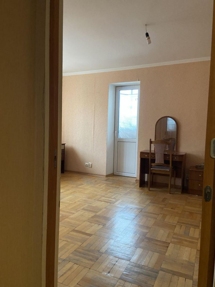 3-комн квартира Мира ул, 328