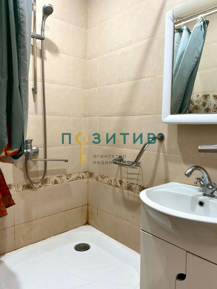2-комн квартира Артема Сергеева пер, 21