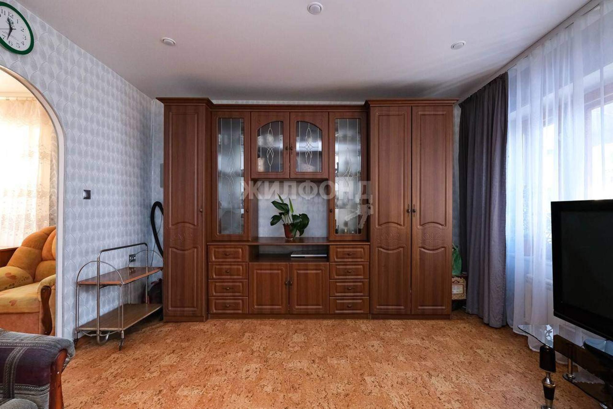 Купить дачу, дом, коттедж за 6 000 000 рублей на Московская улица, д.303