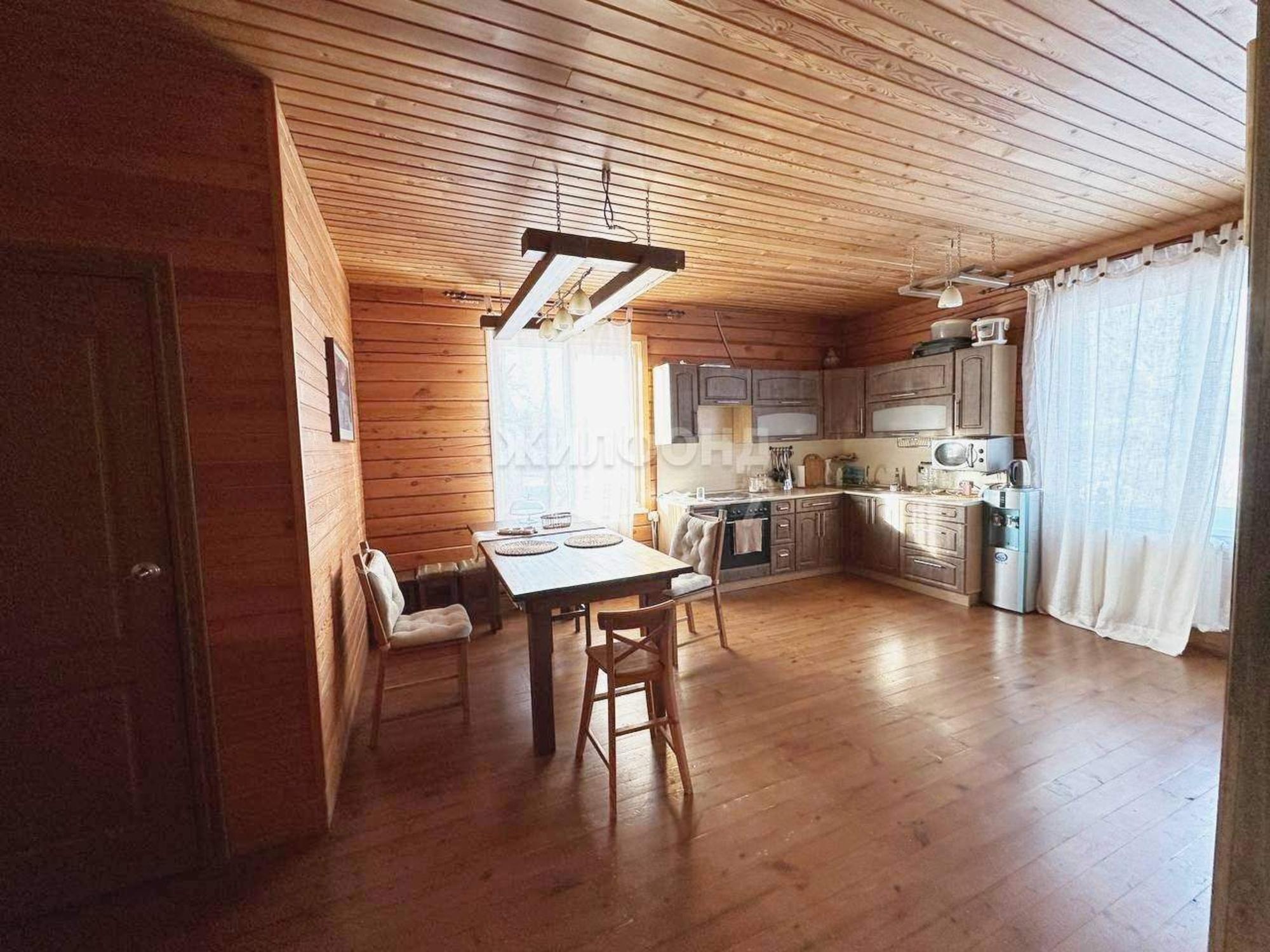 Купить дачу, дом, коттедж за 7 300 000 рублей на Советская улица