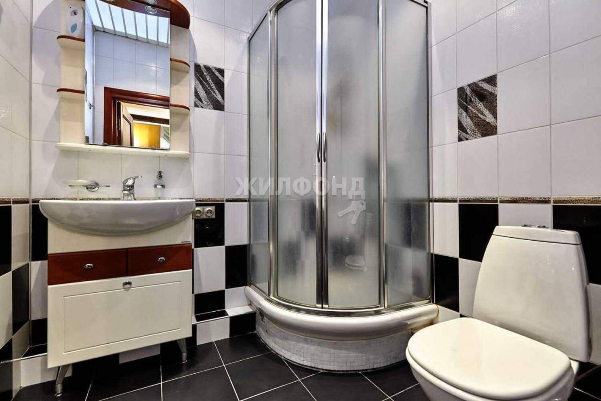 Купить дачу, дом, коттедж за 122 000 000 рублей на Лесная улица