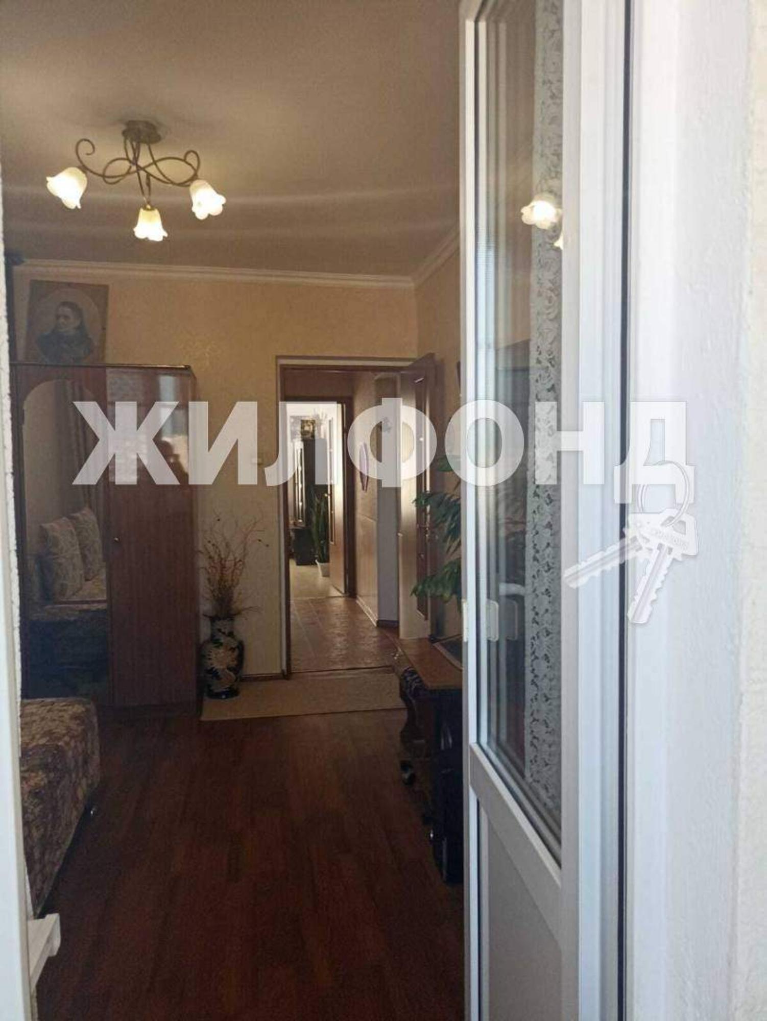 Купить квартиру за 10 200 000 рублей на Леселидзе улица, д.21А