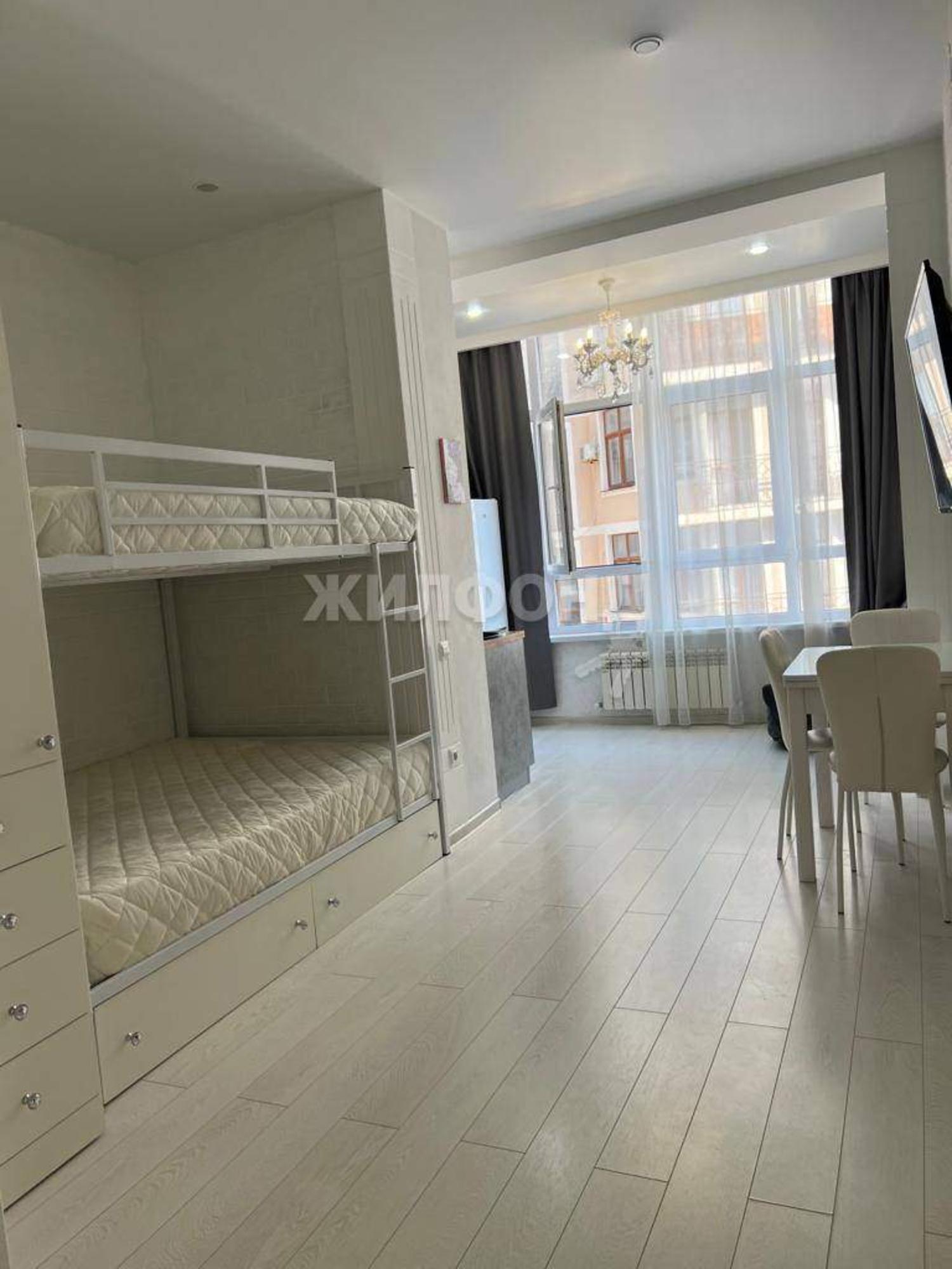 Купить студию за 10 600 000 рублей на Крымская улица, д.22к21