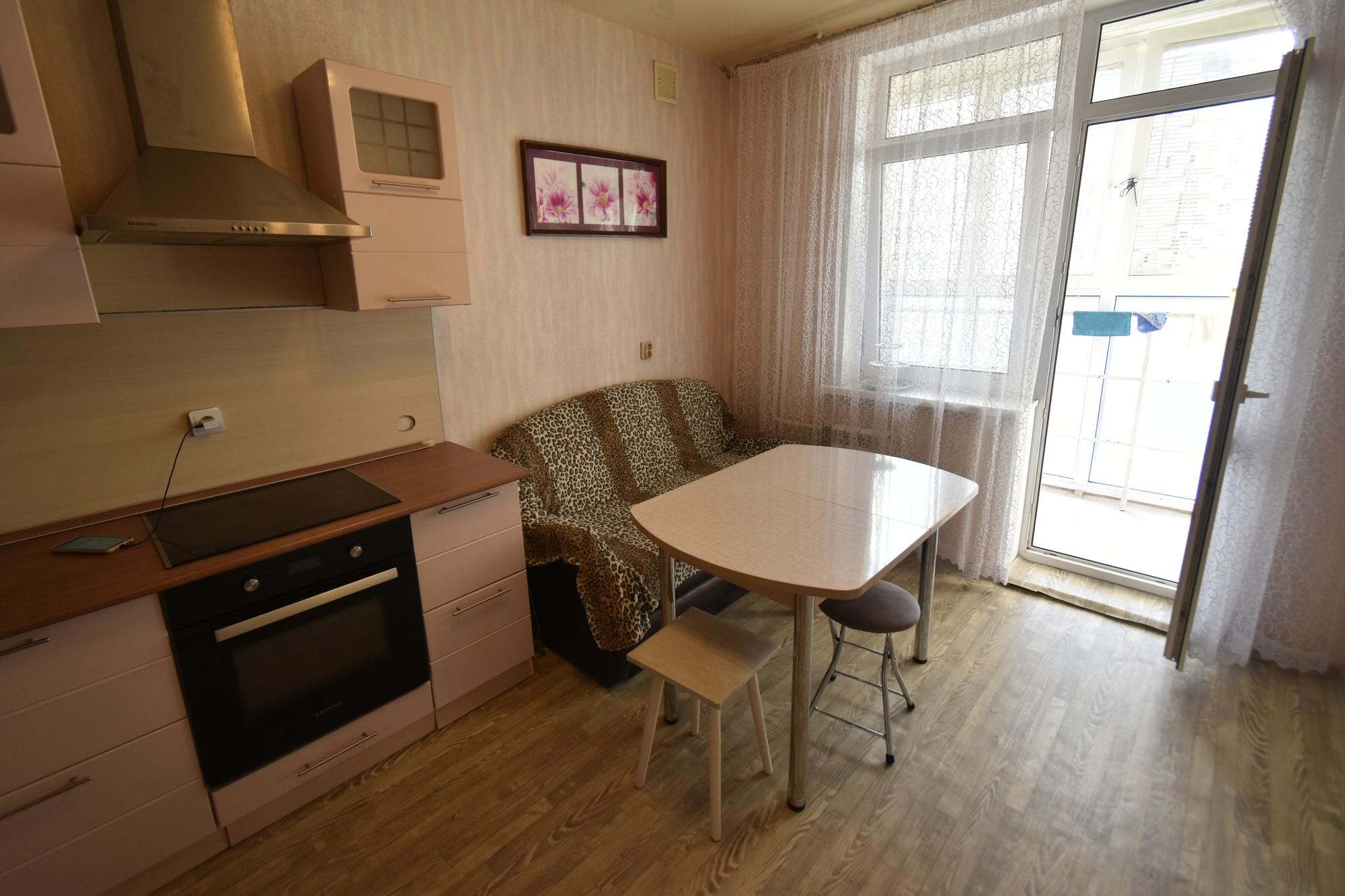 Сдать квартиру за 35 000 рублей на Рудольфа Нуреева ул, 23