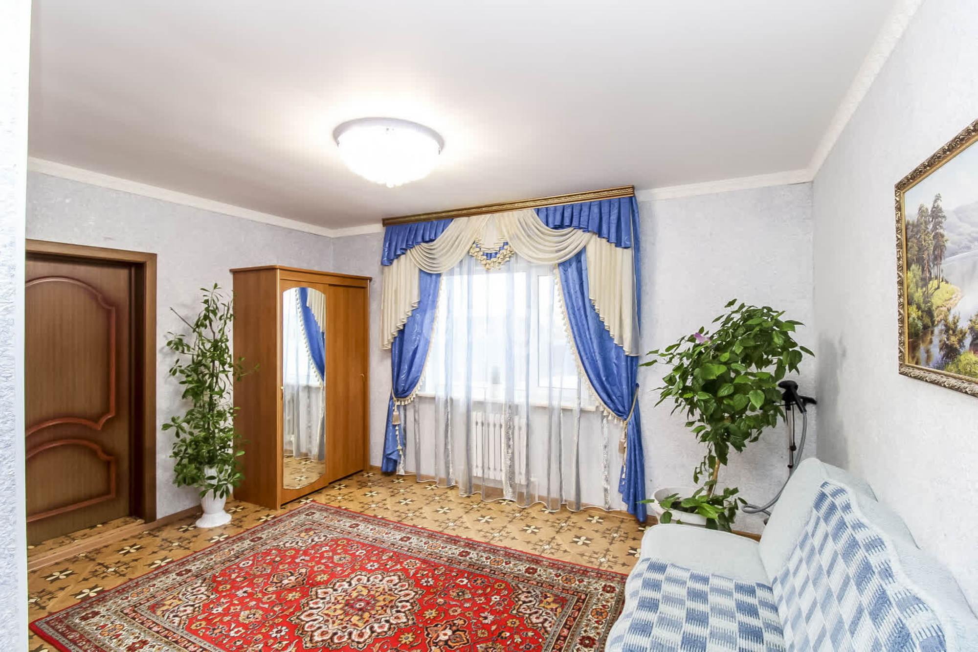 Купить дачу, дом, коттедж за 18 100 000 рублей на Новоуральская, 40