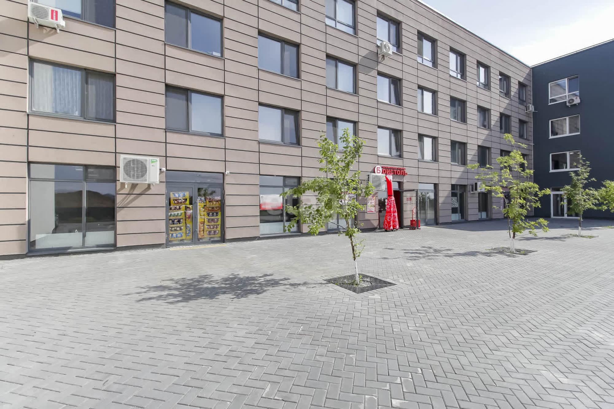Купить торговое помещение за 17 500 000 рублей на Стройотрядовская 6