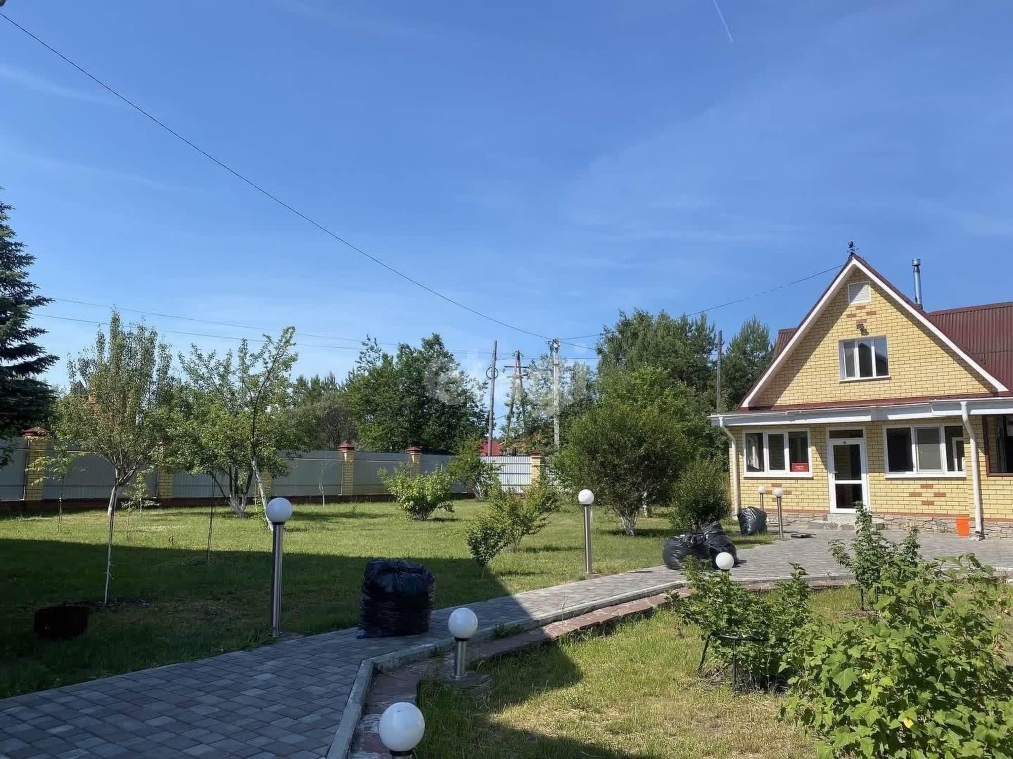 Купить дачу, дом, коттедж за 8 000 000 рублей на Центральный пр., 11