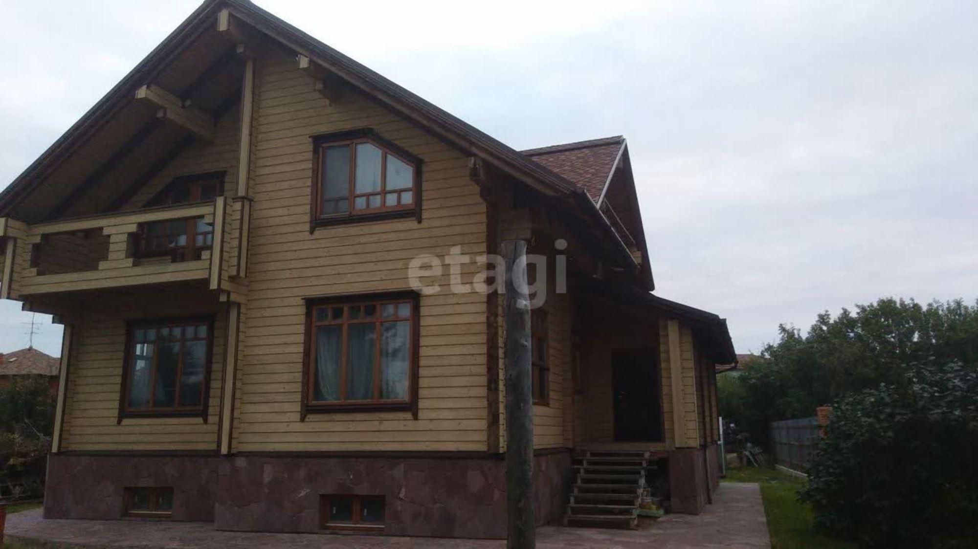 Купить дачу, дом, коттедж за 22 200 000 рублей на Мусы Джалиля, 29