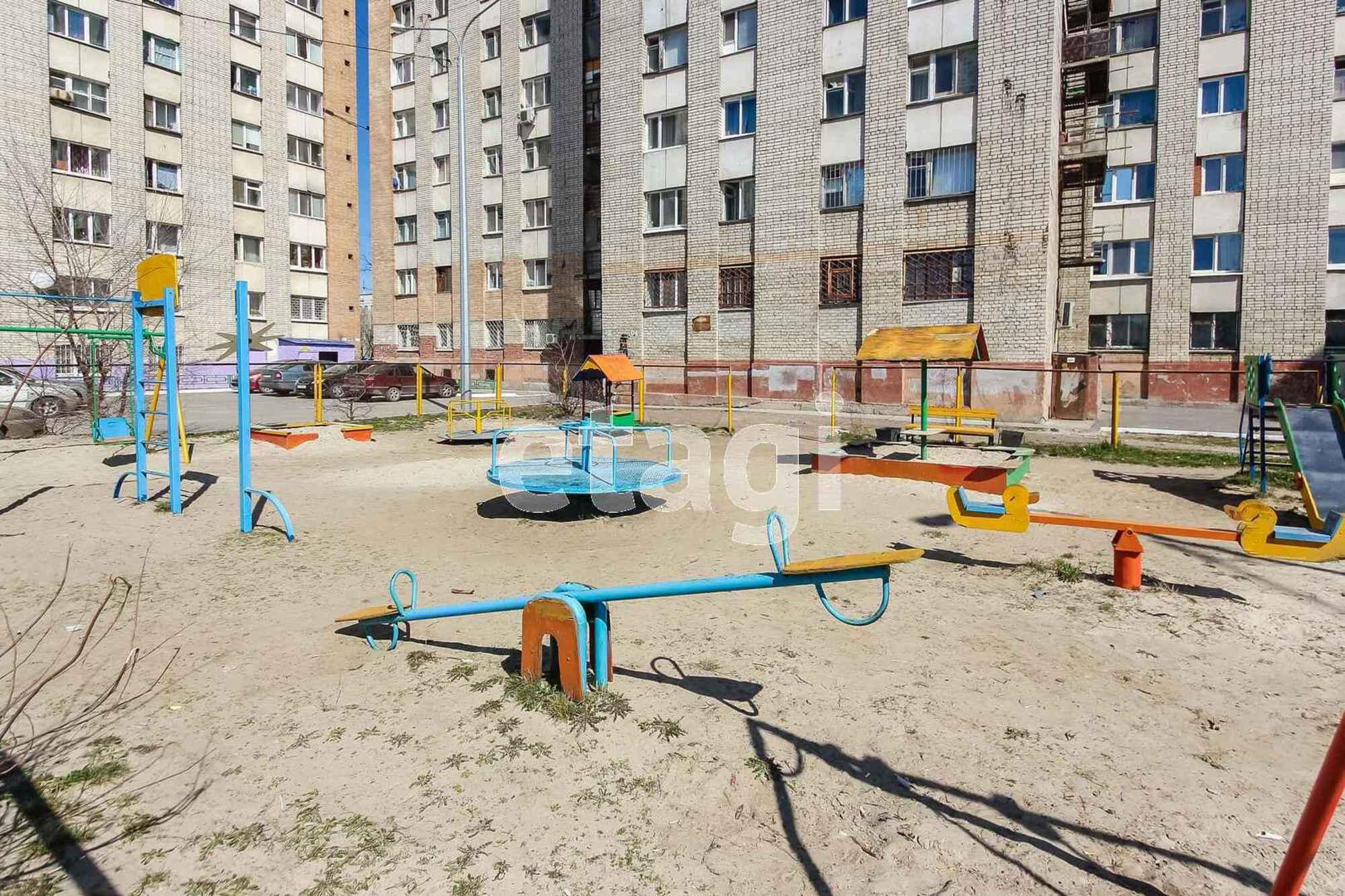 Купить комнату за 1 300 000 рублей на Республики, 212