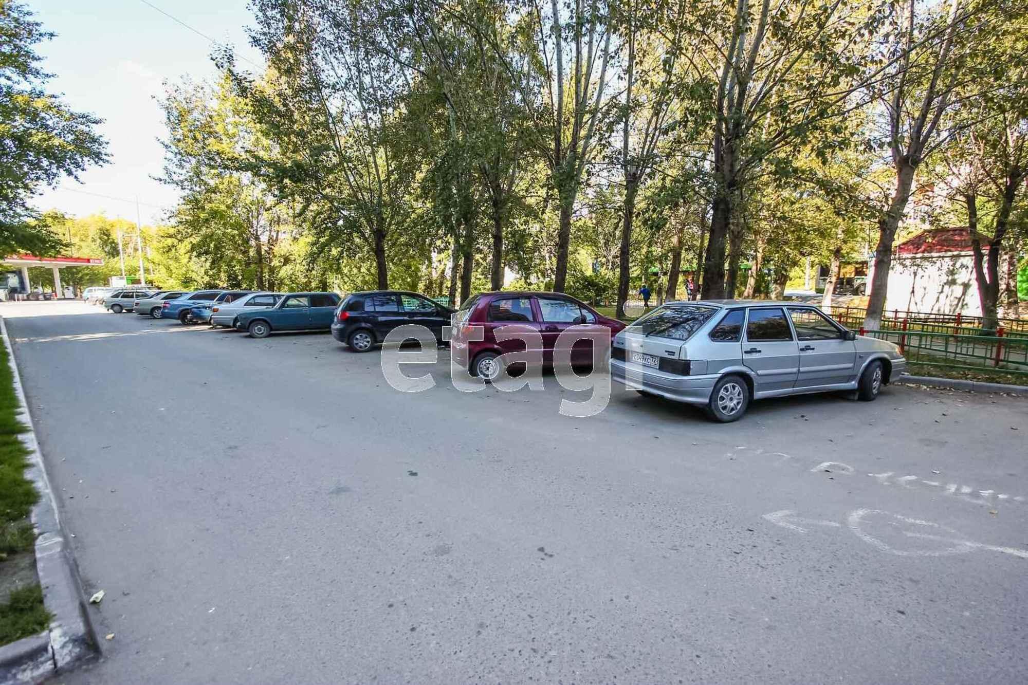 Купить комнату за 1 090 000 рублей на Республики, 212