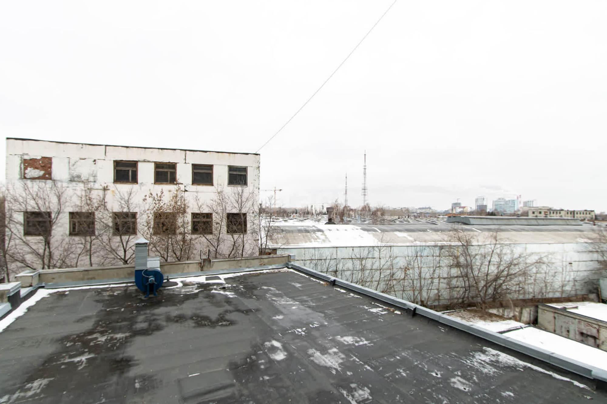 Сдать офис, помещение под офис за 14 560 рублей на Республики 207