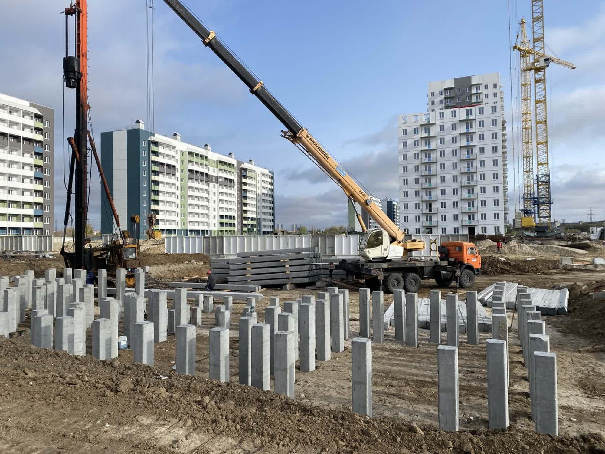 Купить квартиру за 5 700 000 рублей на Героев космоса, 9