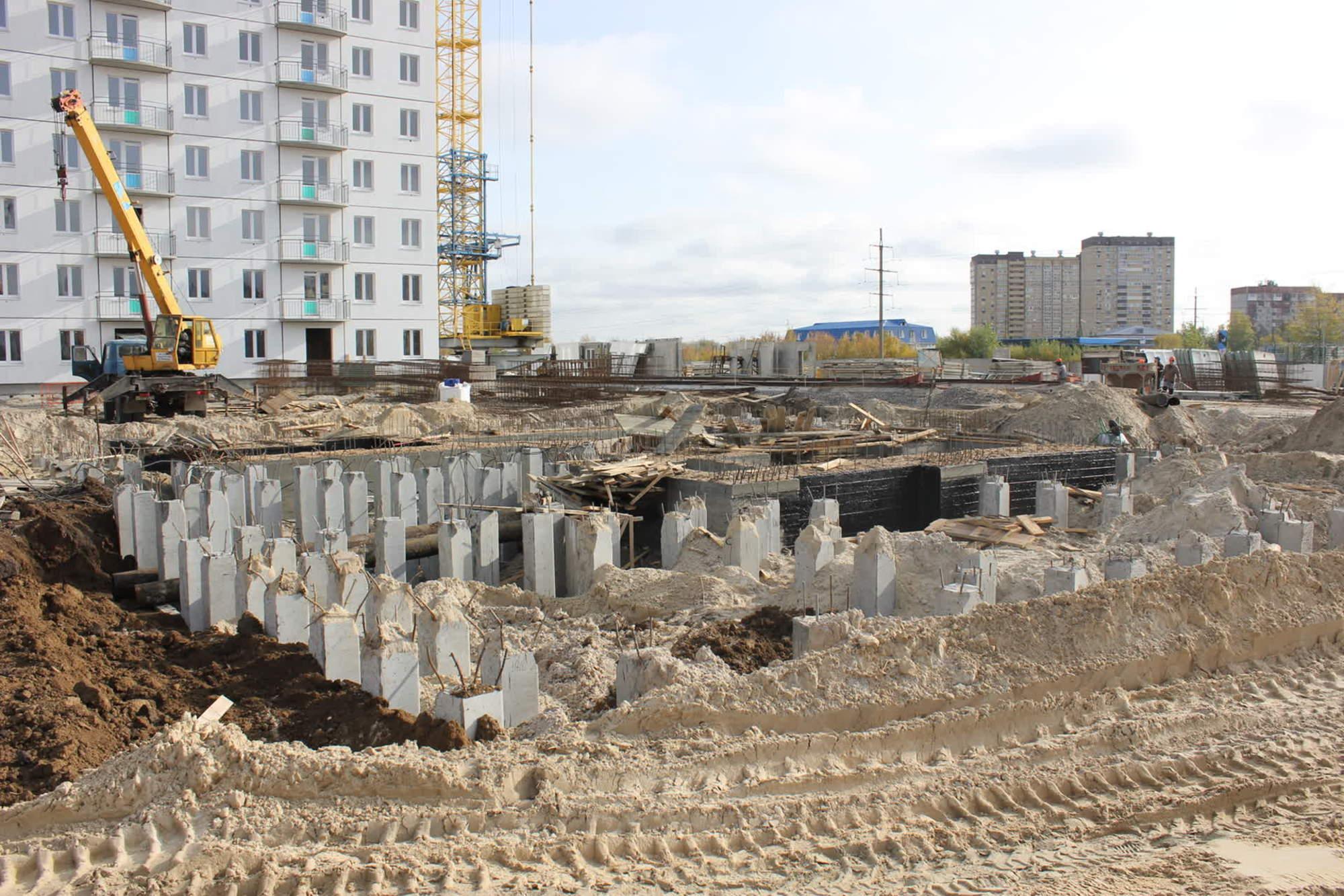 Купить квартиру за 5 685 000 рублей на Героев космоса, 11