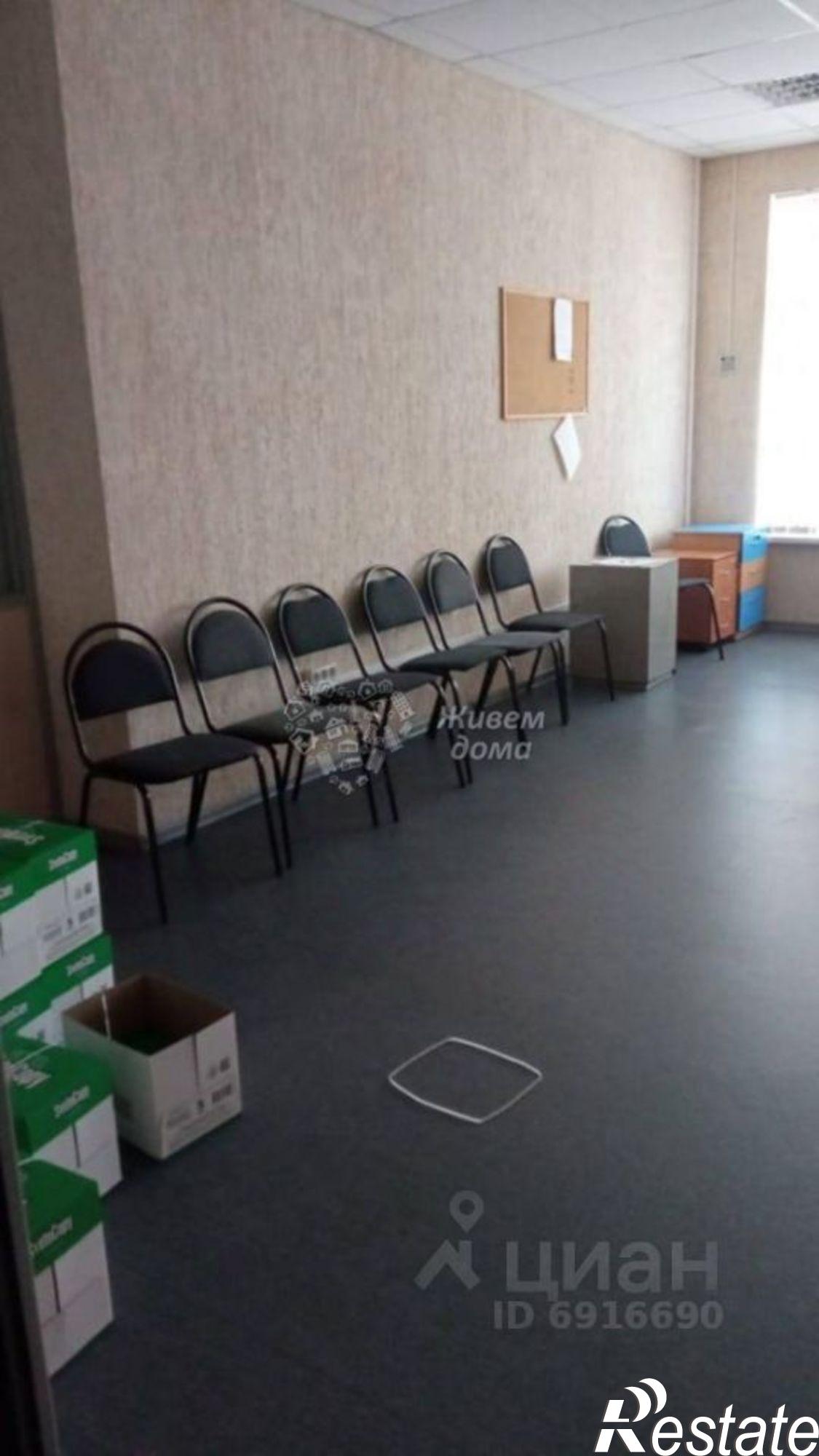 Сдать офис, помещение под офис за 217 000 рублей на Портовая улица, 9
