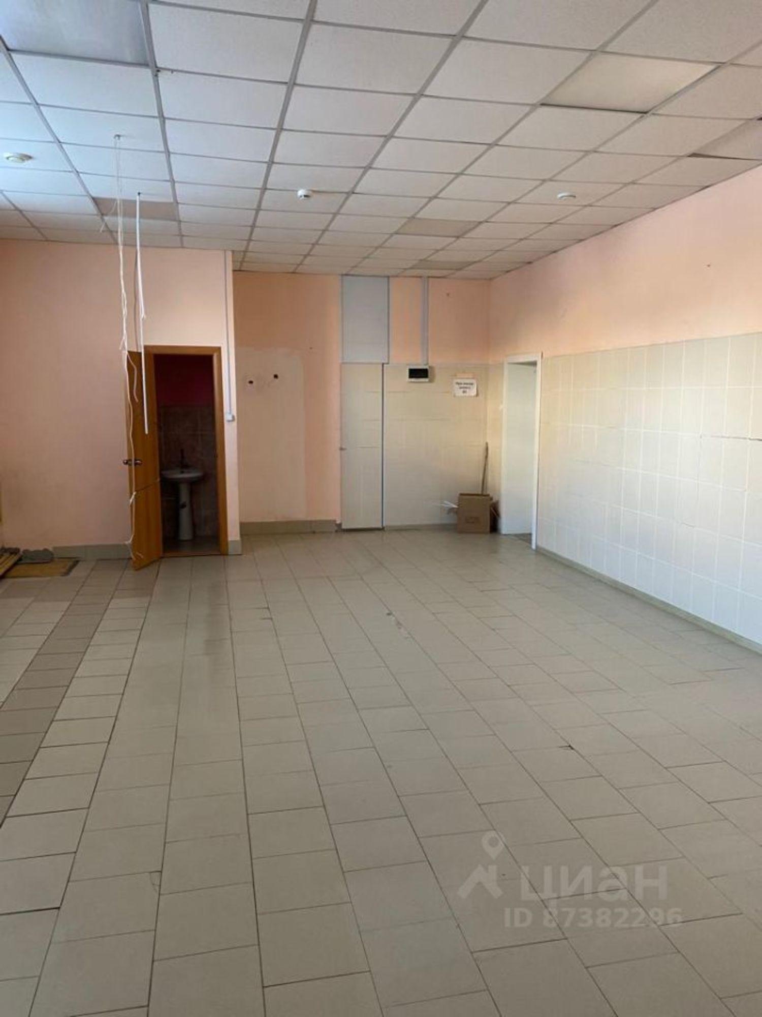 Купить торговое помещение за 5 479 760 рублей на улица Ленина