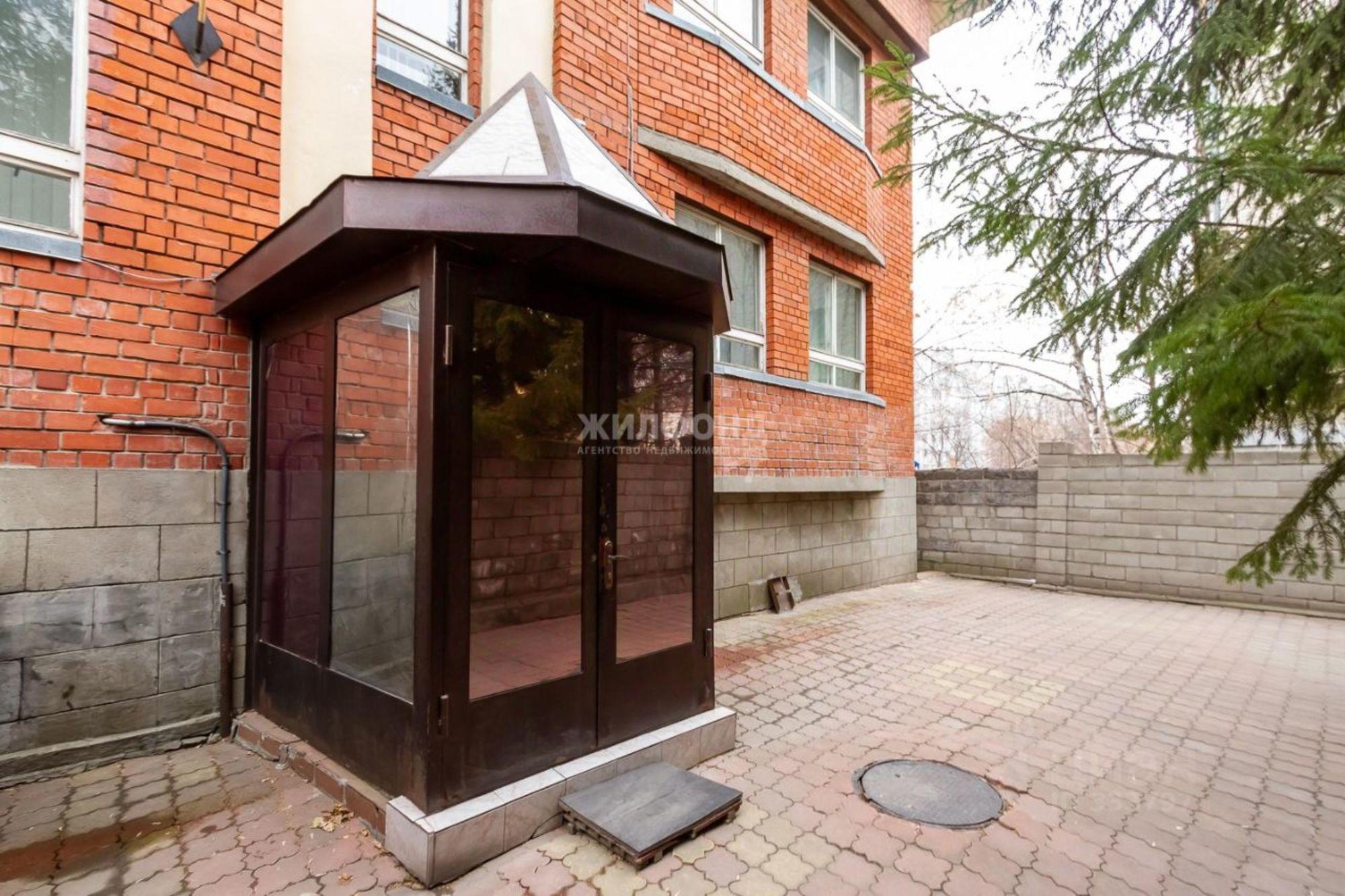 Купить ОСЗ, отдельно стоящее здание за 66 156 500 рублей на Народная улица, 38А