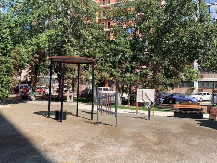 3-комн квартира Дзержинского проспект