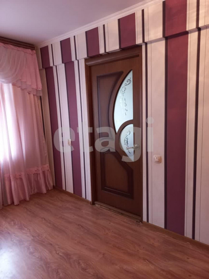 3-комн квартира улица Любезного